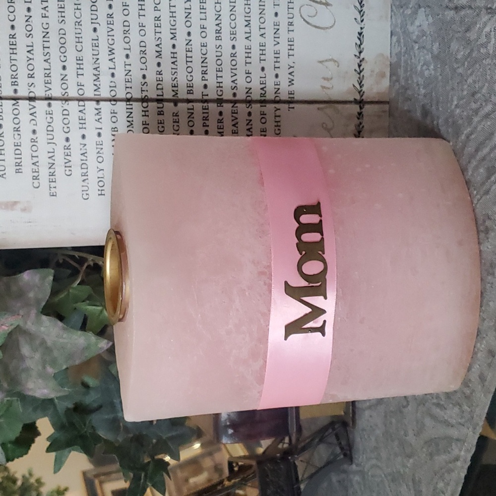 Enchanted eternal MOM Candle